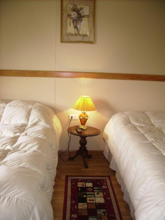 Hostal El Rincon Puerto Natales Ngoại thất bức ảnh