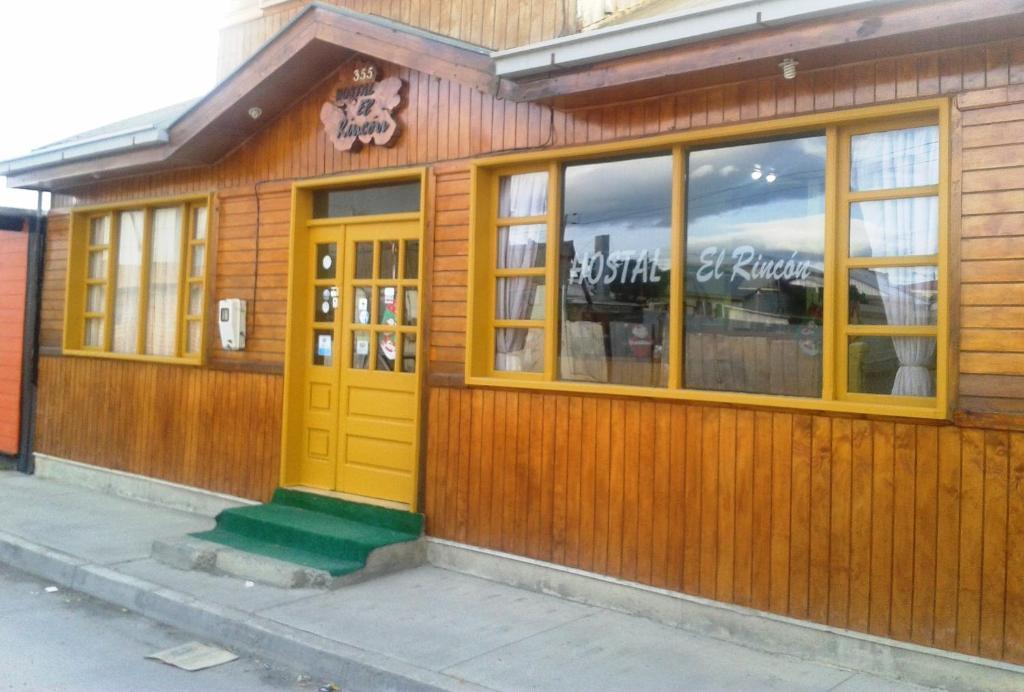 Hostal El Rincon Puerto Natales Ngoại thất bức ảnh
